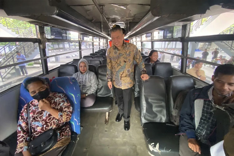 Jelang Mudik Lebaran 2025, Menhub Tegaskan Bus Tak Layak Jalan Harus Dihentikan