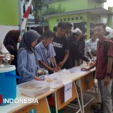 Belajar dan Berbagi, Pelajar Probolinggo Gelar Market Takjil Day