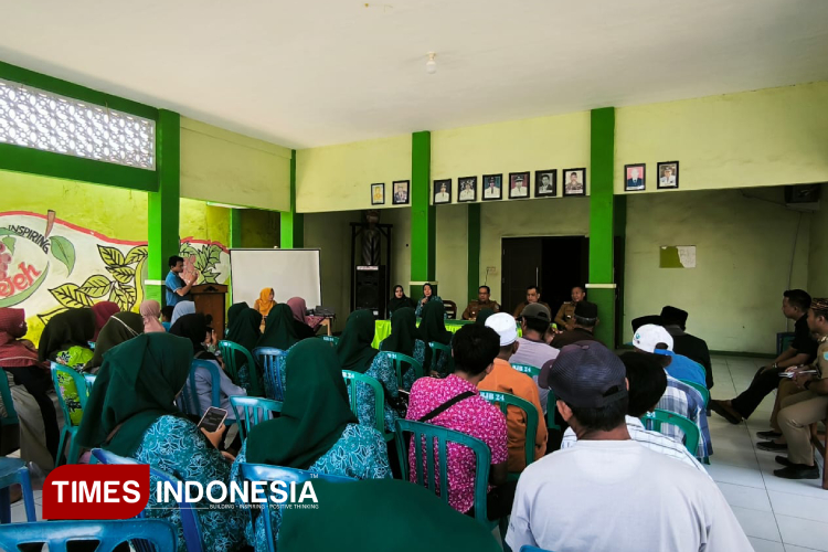 Wali-Kota-Probolinggo-b.jpg