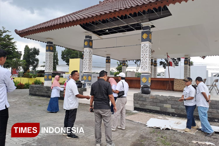 DPRD Kabupaten Malang Sidak Kantor Kecamatan Sumberpucung, Soroti Kualitas Bangunan