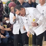 Mendag Budi Santoso Segel Pabrik Minyakita di Karawang