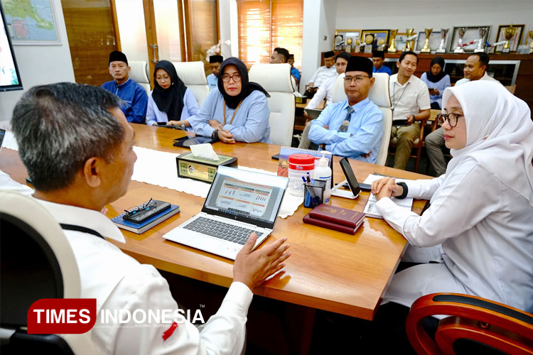 Meeting-pengembangan-ekonomi-daerah-2.jpg