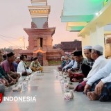 Berbuka Puasa di Masjid Tegalsari Ponorogo Penuh Kenikmatan dan Kebersamaan