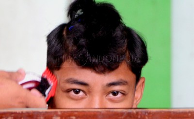 Gerakan Barber Untuk Rakyat, Komunitas Jumat Ganteng Gelar Potong Rambut Gratis untuk Anak Yatim dan Dhuafa