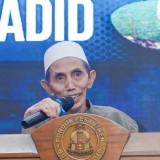 Pesan Kiai Zuhri Zaini: Kewajiban Berdakwah Bukan Hanya pada Kiai