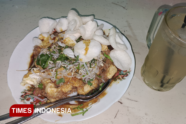 Tahu-Telur-Pak-Suroto-2.jpg