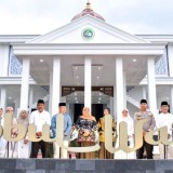 Khofifah Dorong Penguatan Fungsi Masjid dan Auditorium SMAN 5 Taruna Brawijaya Kediri