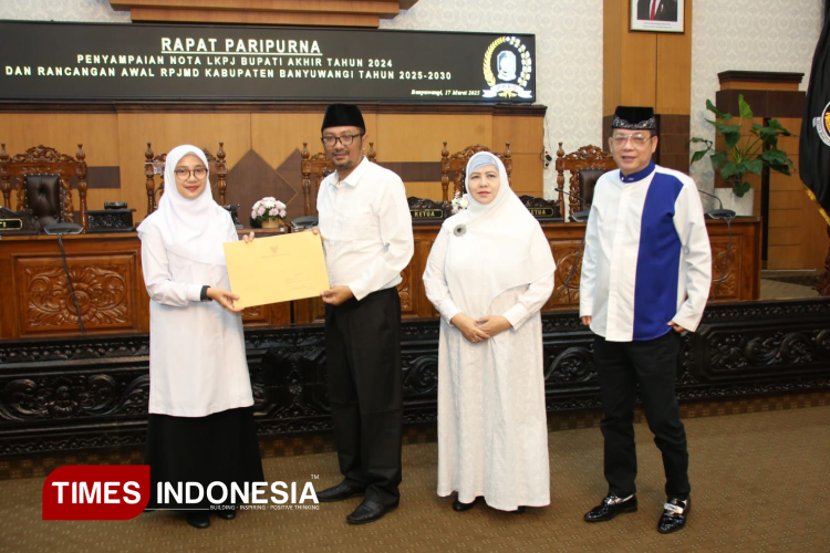 Bupati Banyuwangi Ungkap Capaian Pembangunan Daerah dalam Nota Pengantar LKPJ 2024