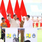 Gubernur Jatim Khofifah Dampingi Presiden Resmikan 17 Stadion Serentak di Gelora Delta