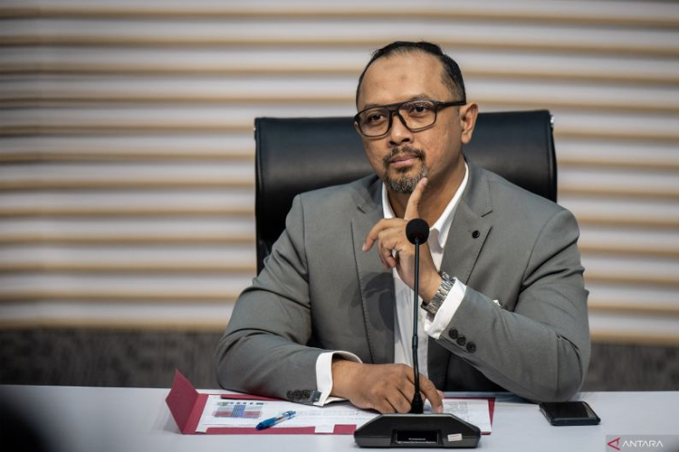 Juru Bicara KPK Tessa Mahardhika Sugiarto memberikan keterangan saat konferensi pers terkait kasus korupsi Bank BJB di Gedung Merah Putih KPK, Jakarta, Kamis (13/3/2025). (FOTO: ANTARA FOTO/Bayu Pratama S/tom)