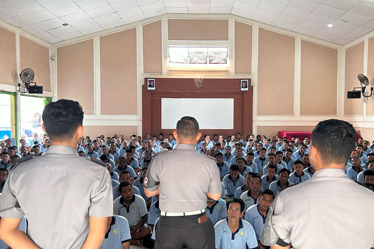 Rutan Situbondo Fasilitasi Buka Puasa Bersama Warga Binaan