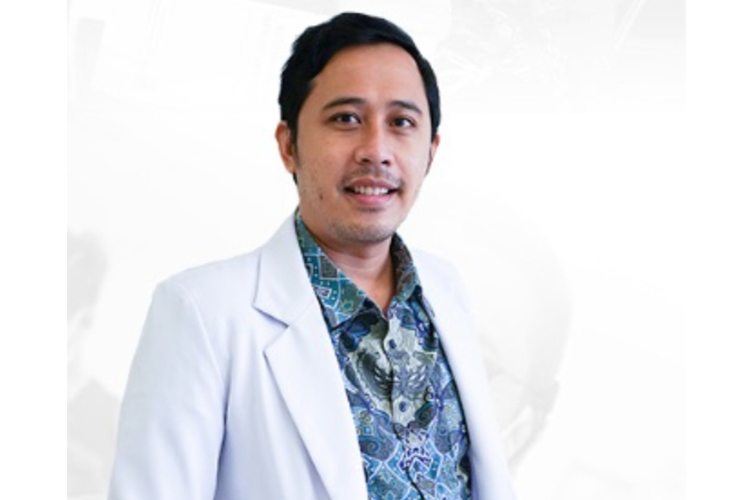 Dokter spesialis mata RSUD Pandega Kabupaten Pangandaran dr. Mega Prayoga, Sp.M