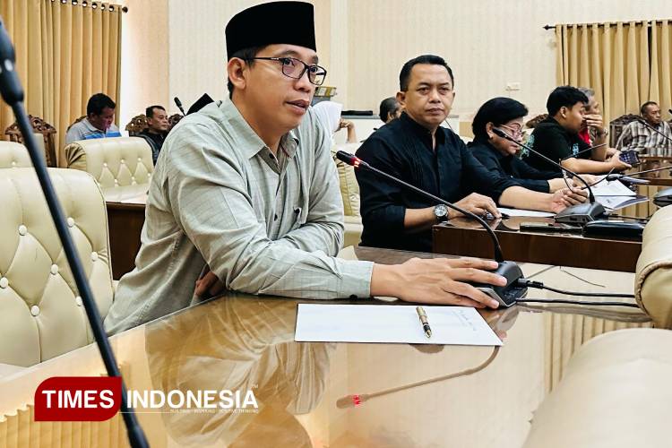 Kasus Study Tour SMAN 1 Genteng, Gus Dewan Sampaikan Empat Usulan Perbaikan