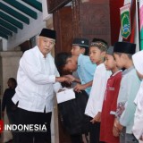 Sanusi-Lathifah Berikan Santunan Rp1 Juta untuk 4.850 Yatim di Kabupaten Malang