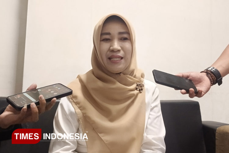 Kepala Dinas Pendidikan Kabupaten Bondowoso Haeriyah Yuliati saat dikonfirmasi (FOTO: Moh Bahri/TIMES Indonesia)