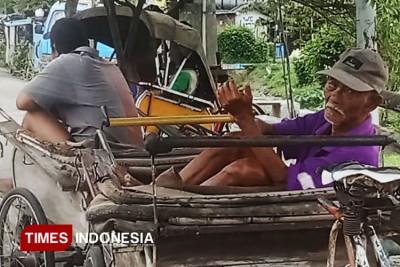 Parikhin, Kakek 85 Tahun Penarik Becak di Pemalang Tetap Puasa di Tengah Terik Matahari