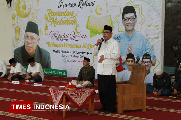 Rektor UIN KHAS Jember Beri Hikmah Nuzulul Quran di UNEJ