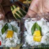 Berburu Kue Kicak, Kuliner Khas Ramadan di Kampung Kauman Yogyakarta