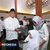 Pemkab Banyuwangi dan Baznas Jatim Salurkan Santunan untuk 1.000 Anak Yatim