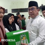 Kemenag Kabupaten Malang Berikan Santunan 2.500 Yatim-Fakir Miskin dari Zakat Profesi