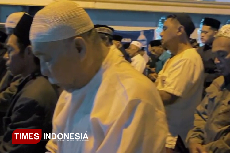 Ribuan jemaah selalu memadati masjid Tegalsari Ponorogo di sepuluh hari terakhir Ramadan. (Foto:Marhaban/TIMES Indonesia)