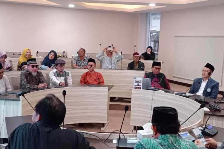 Prabowonomics Masih Artifisial, Yusron Aminulloh: Konsep Ekonomi Berkeadilan Masih Sekadar Kata