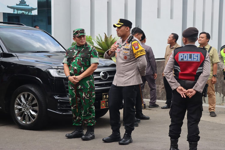 kunjungan-2.jpg