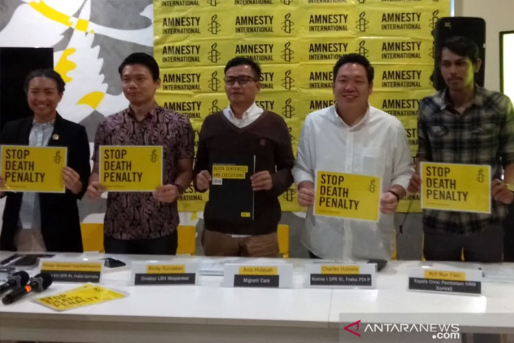 foto arsip - Kampanye penghentian hukuman mati oleh Amnesty lnternational lndonesia pada 2019 silam. (ANTARA News / Azis Kurmala)