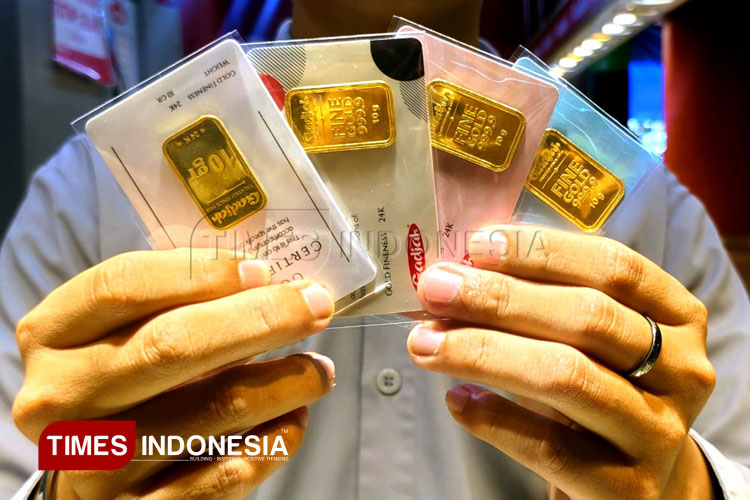 Harga jual emas di Pegadaian kompak meroket pada Kamis (10/4/2025). (Foto: