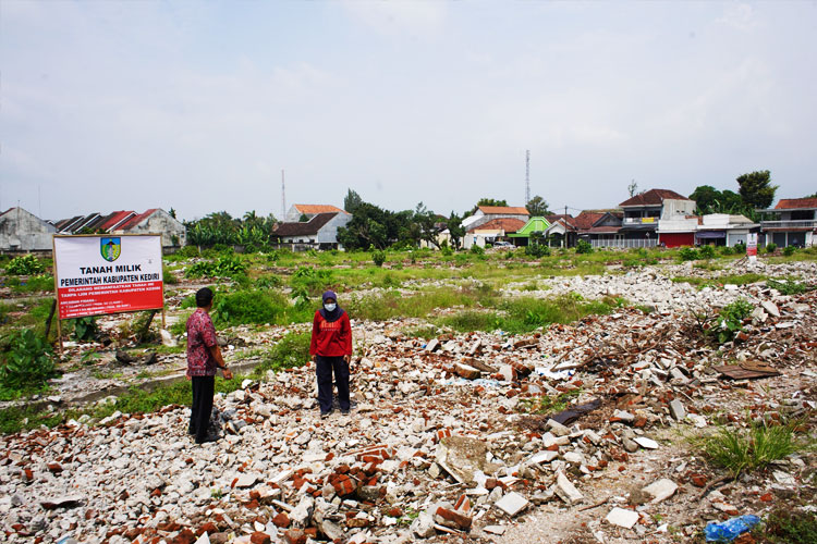Kepala Dinas Perdagangan dan Perindustrian Kabupaten Kediri Tutik Purwaningsih (FOTO: Diskominfo Kabupaten Kediri)