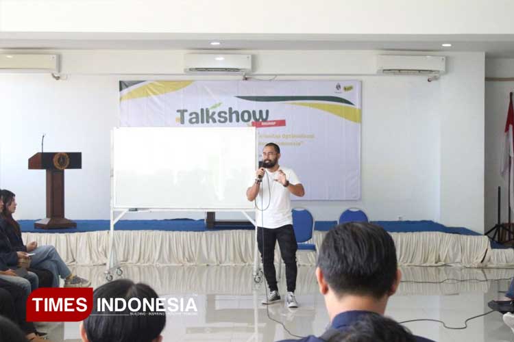 P2K2-UWG-talksow77b621c86a52ac0d.jpg