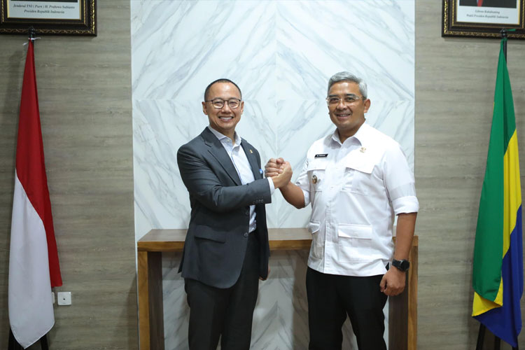 Eddy Soeparno Temui Wali Kota Bandung, Bahas Solusi Terpadu Atasi Krisis Sampah