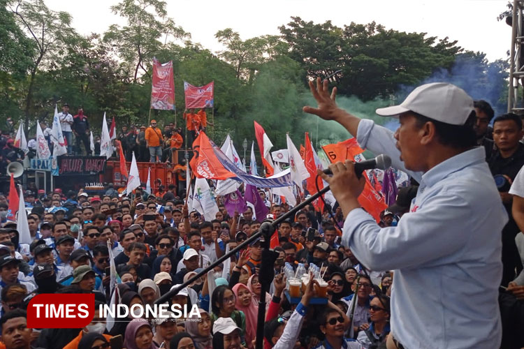 Serikat Pekerja Mendesak Pemerintah Daerah Selesaikan Persoalan Buruh