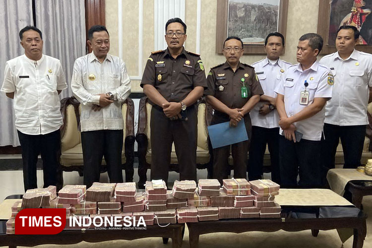 Kejari Bondowoso Rilis Uang Rp5 Miliar Hasil Pengembalian Dana Desa