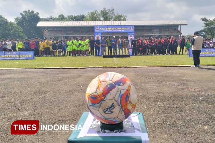 800 Pesepak Bola Muda Kota Tasikmalaya Ramaikan Piala Soeratin 2025