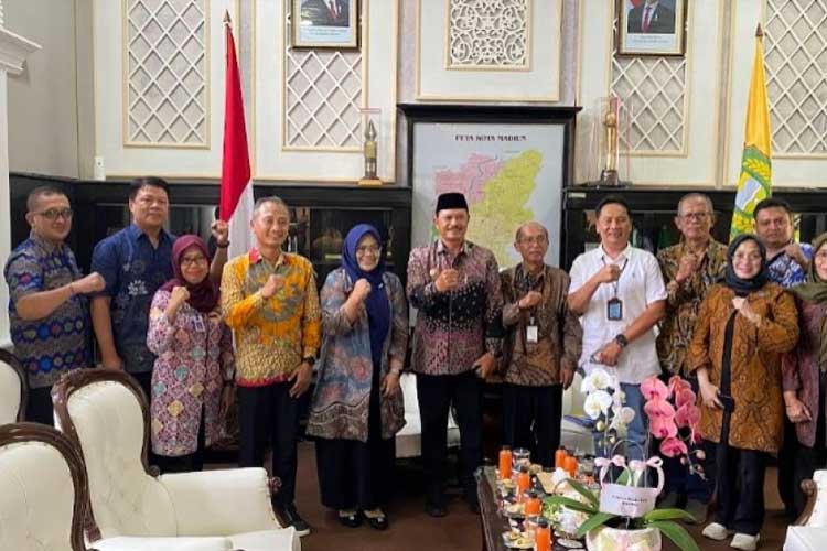 Foto-bersama-delegasi.jpg