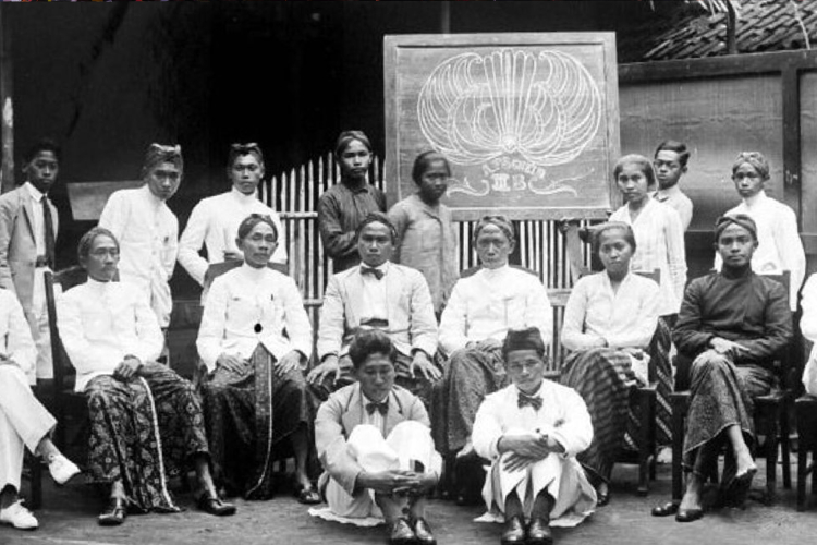 Ki-Hadjar-Dewantara-c.jpg