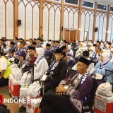 Lepas Keberangkatan Kloter Pertama, Menag Ingatkan Jemaah Haji Jaga Energi dan Kesehatan