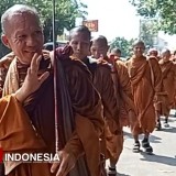 36 Bhiksu Thudong Tiba di Pemalang, Menginap di Ulujami