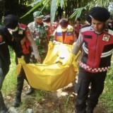 Mayat Tanpa Busana Ditemukan Mengapung di Sungai Cikasarung Majalengka