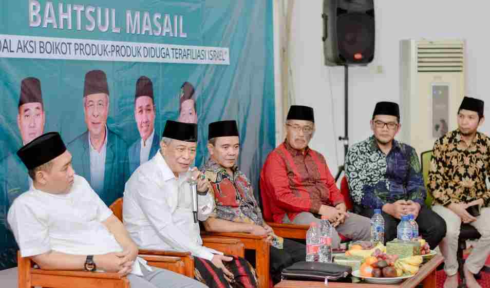 Bahtsul masail PWNU DKI, salah satunya membahas klarifikasi AQUA. (Foto: PWNU DKI)