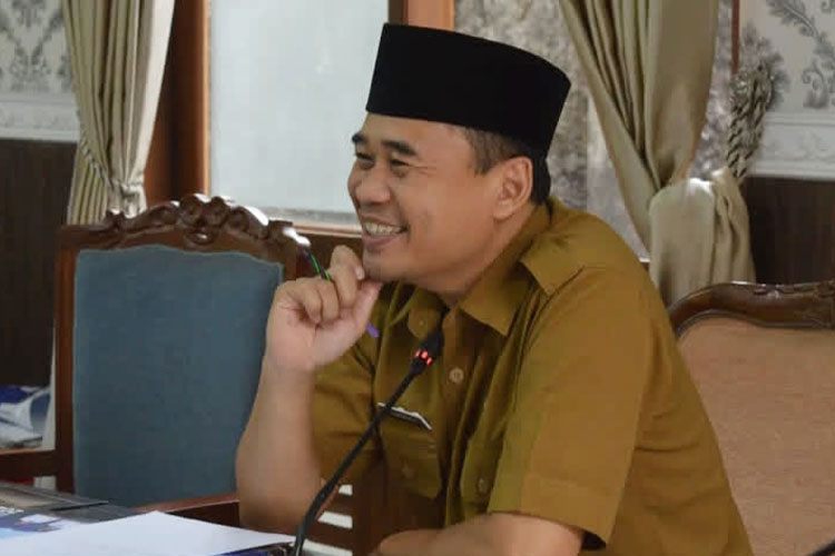 DPRD Wonosobo Sambut Baik Usulan Seniman Patung Biawak Jadi Duta Efisiensi Anggaran