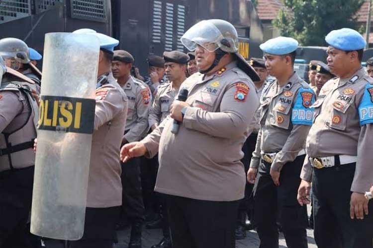 Kapolres Pasuruan pimpin langsung pengamanan peringatan Mayday 2025. (Dok. Respas)