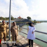 Tinjau Waduk Bajulmati, Bupati Banyuwangi Pastikan Kesiapan Suplai Air Bagi Petani