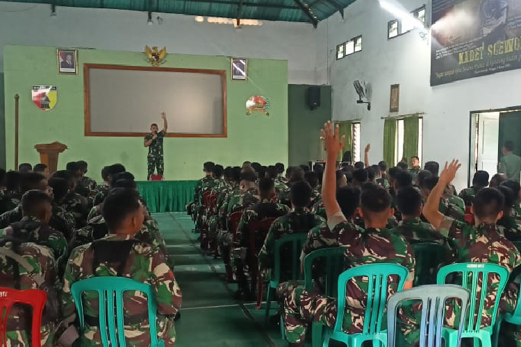 Dandim-0812-Lamongan-b.jpg