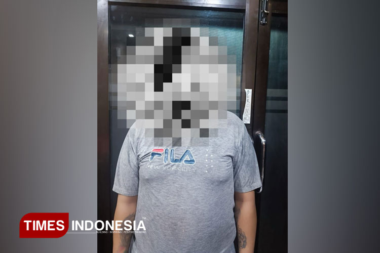merampas-sepeda-motor-berkedok-sebagai-debt-collector-2.jpg