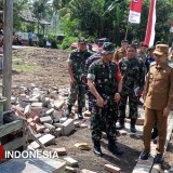 Bersama Tekan Kemiskinan, Pemkab Jember Bersama TNI Berkolaborasi Lewat TMMD