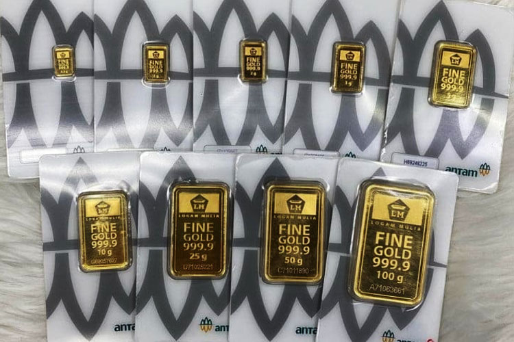 Emas Antam Melonjak Tajam! Investor Kembali Berburu?