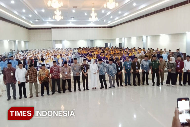 Gubernur-Maluku-Utara-Sherly-Loas-a.jpg