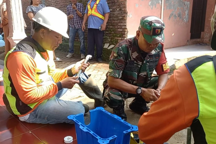 Koramil-0818-20-Tajinan-bersama-PDAM-2.jpg